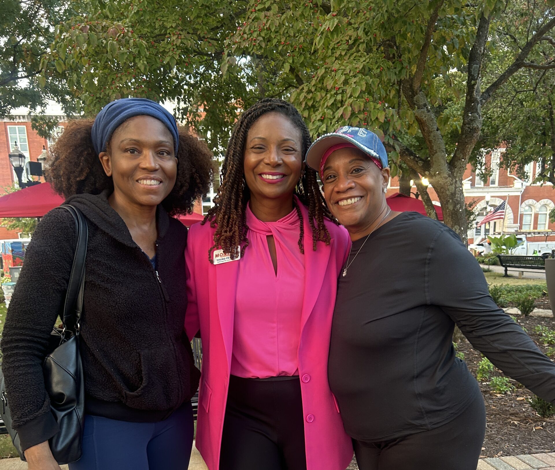 💗 Ladies Night Out on the McDonough Square